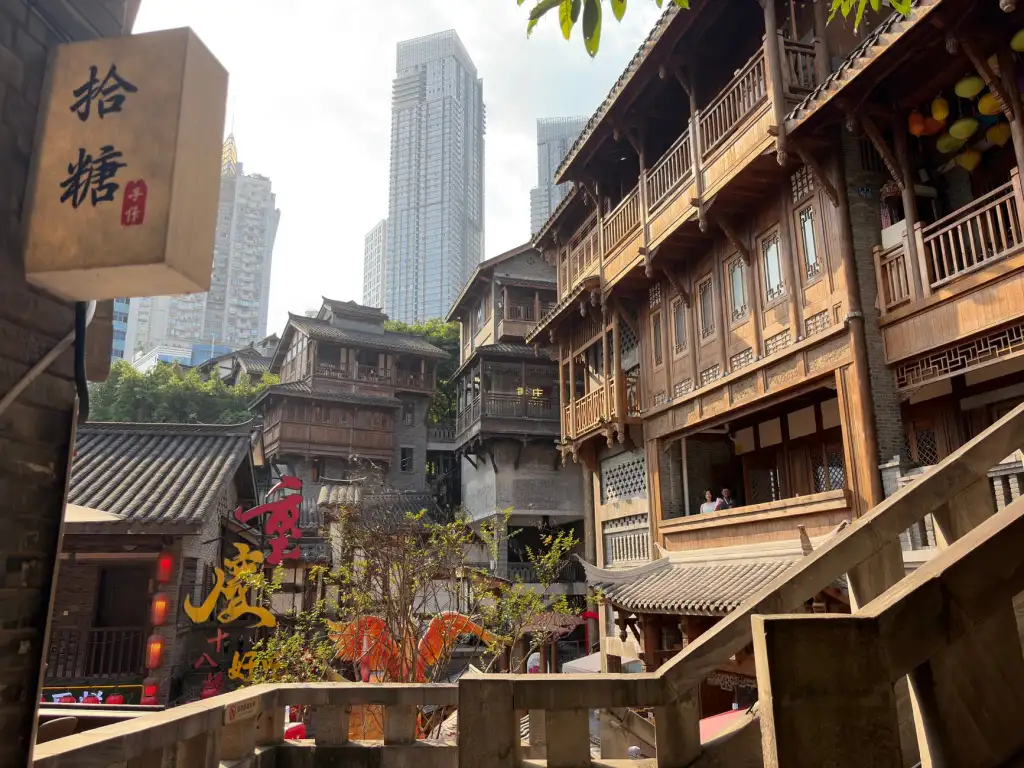 板鞋与帆布鞋防滑工艺对比及选材建议